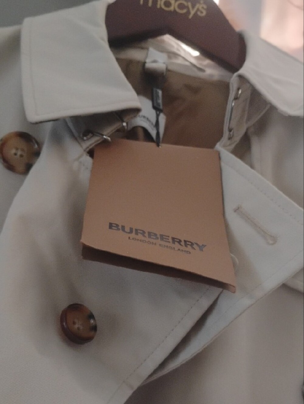 Burberry Long Sleeveless Trench Vest in Light Beige - Picture 9 of 9